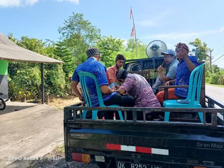 Sosialisasi Keliling Vaksinasi Covid-19 di Desa Sumberklampok